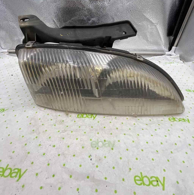 95 96 97 98 99 CHEVY CAVALIER Headlamp Assembly Right