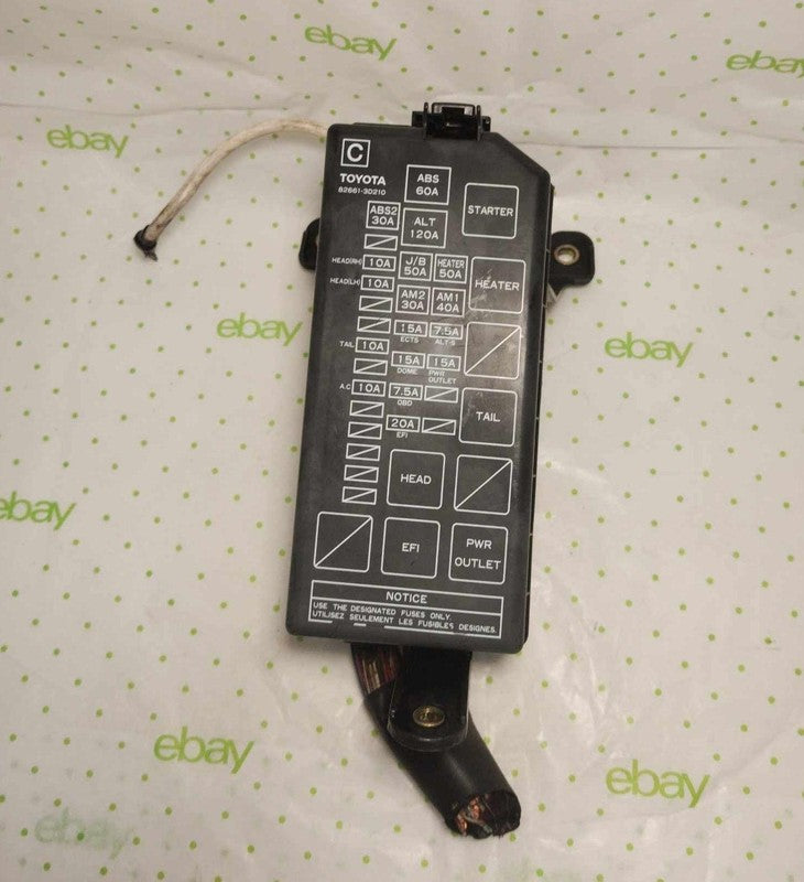 03 TOYOTA TACOMA Cabin Fuse Box