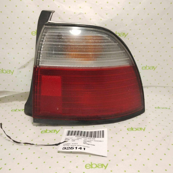 96 97 HONDA ACCORD Tail Light Assembly Right