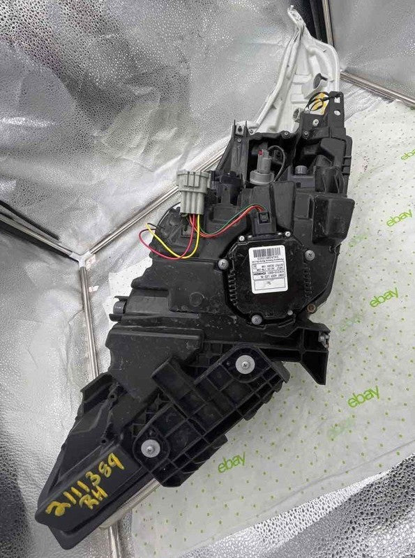 11 12 NISSAN LEAF Headlamp Assembly Right