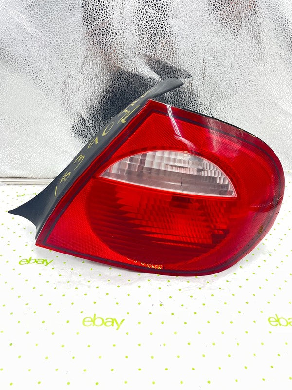 03 04 05 DODGE NEON Tail Light Assembly Right