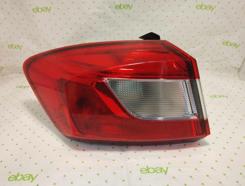 17 18 19 CHEVY CRUZE Tail Light Assembly Left