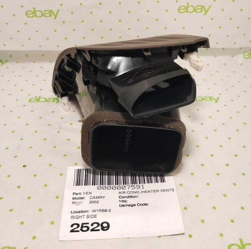 02 TOYOTA CAMRY Air Cond./heater Vents