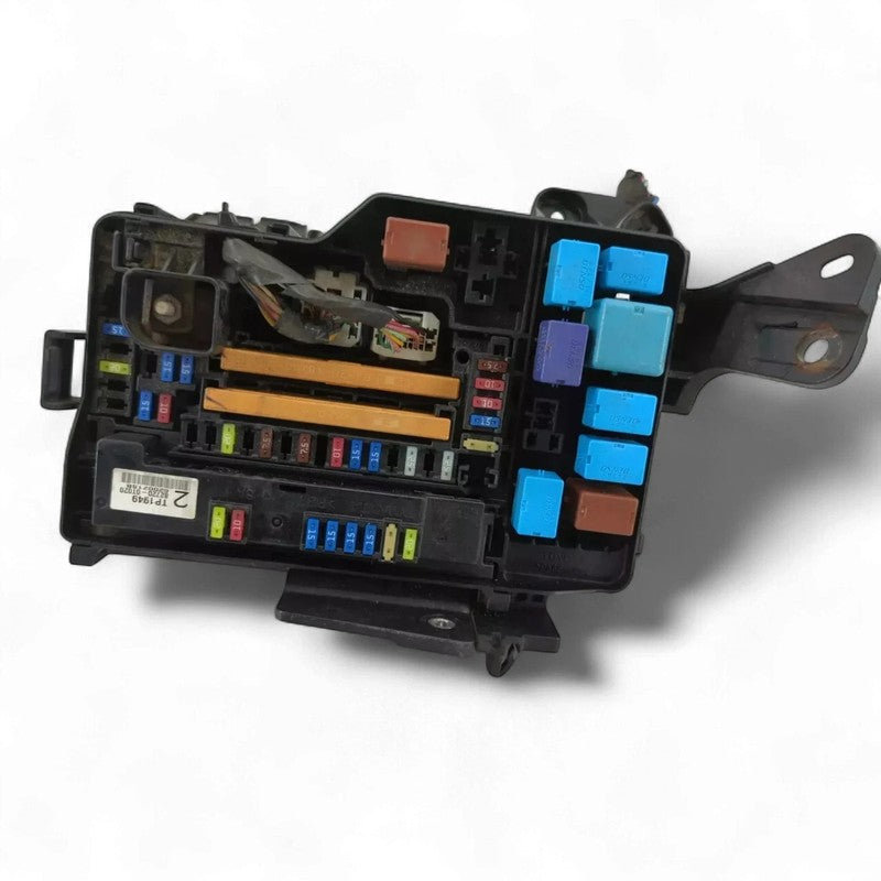 2011-2016 Toyota Venza 2.7L Engine Fuse Box 1ARFE Engine 4 Cylinder