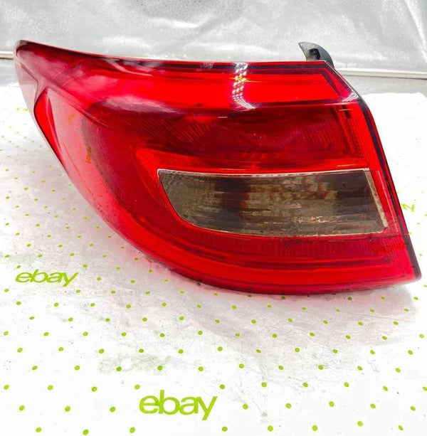 15 16 17 HYUNDAI SONATA Tail Light Assembly Left