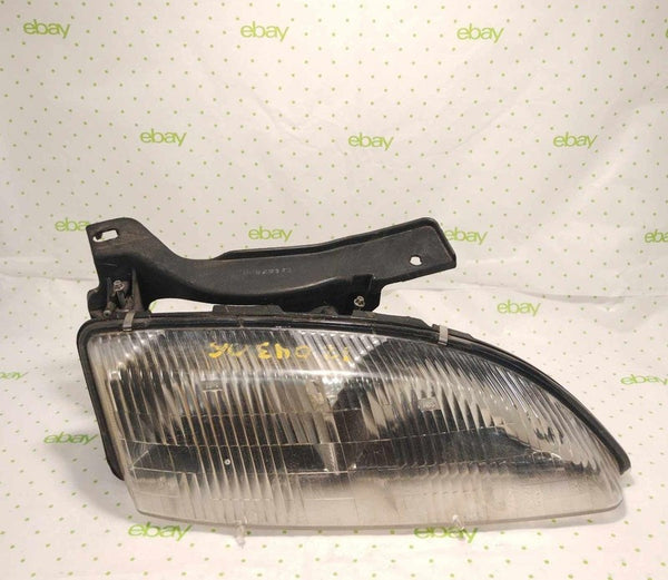 95 96 97 98 99 CHEVY CAVALIER Headlamp Assembly Right