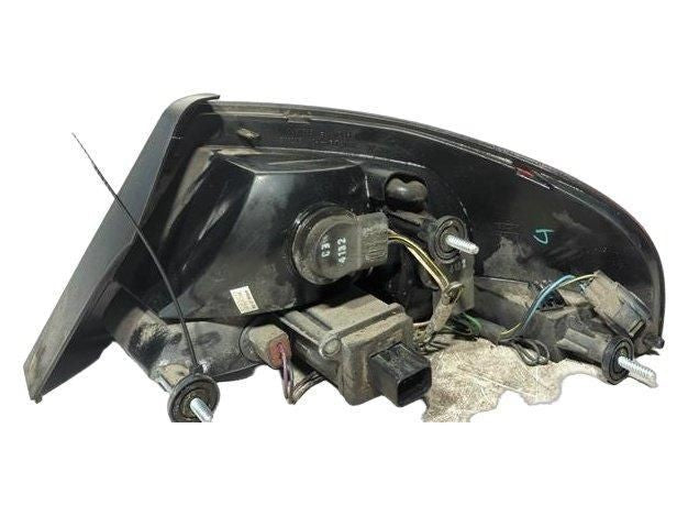 01 02 03 04 05 06 DODGE STRATUS Tail Light Assembly Right passenger si