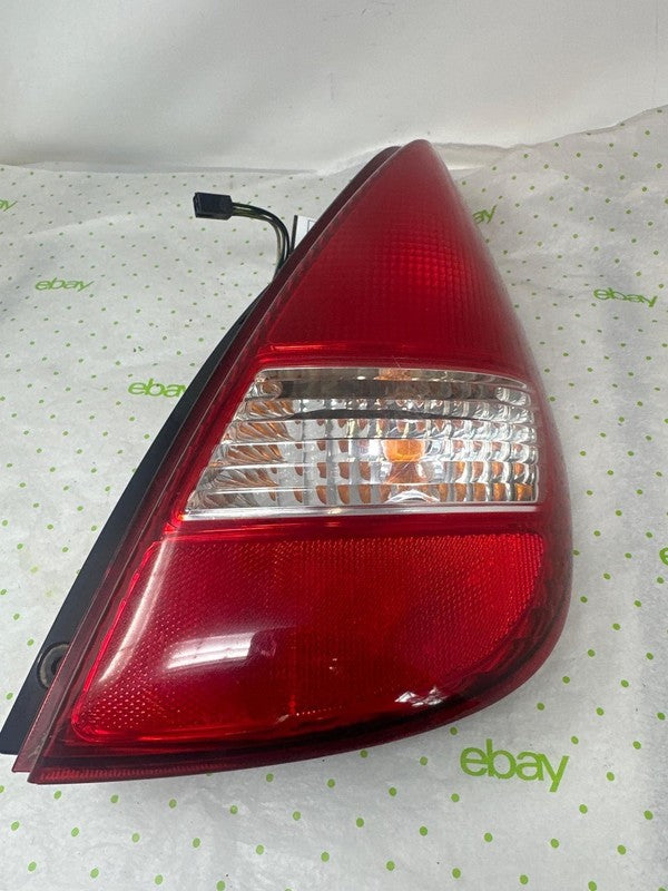 02 03 04 SUZUKI AERIO Tail Light Assembly Right