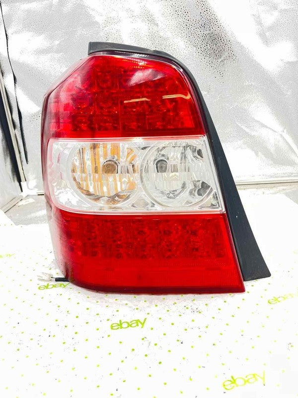 06 07 TOYOTA HIGHLANDER Tail Light Assembly Left driver side