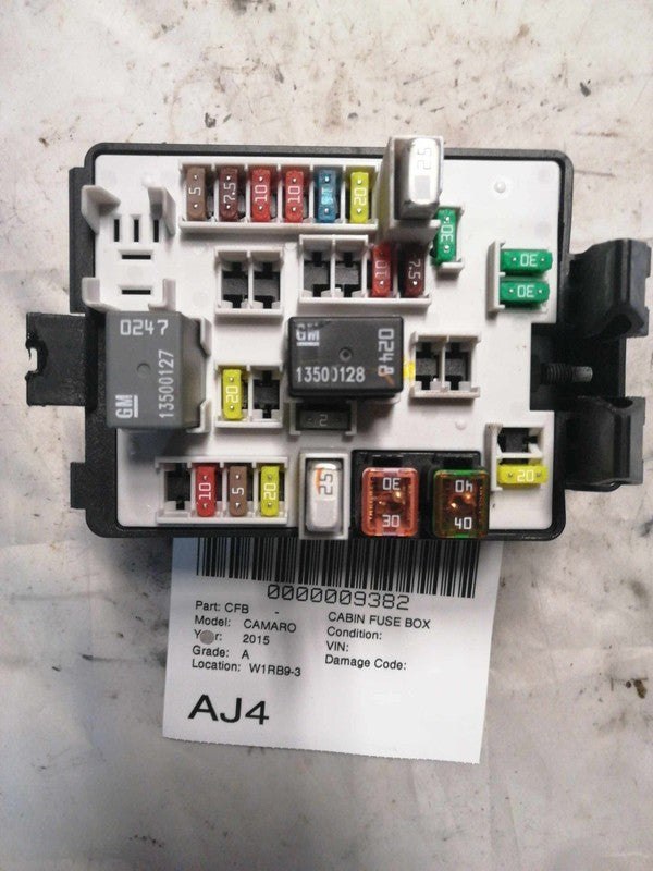 Cabin Fuse Box CHEVY CAMARO 15