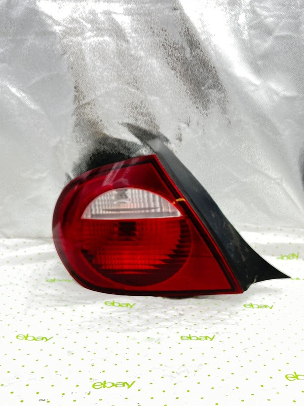03 04 05 DODGE NEON Tail Light Assembly Left driver side