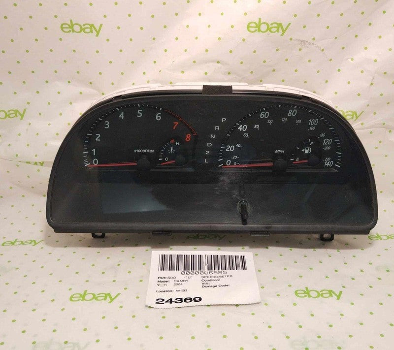 04 TOYOTA CAMRY Speedometer