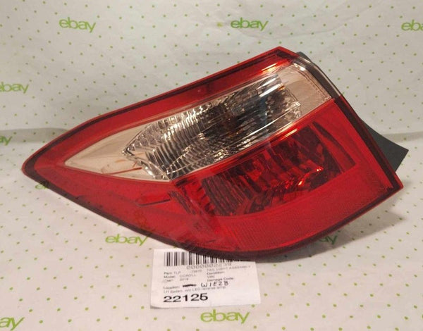 17 18 19 TOYOTA COROLLA Tail Light Assembly Left