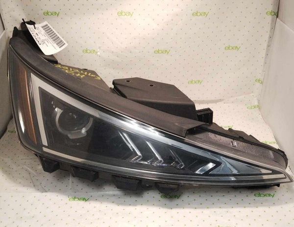 19 20 HYUNDAI ELANTRA Headlamp Assembly Right
