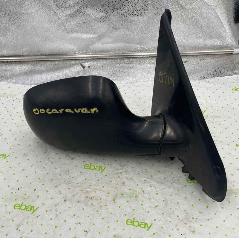 96 97 98 99 00 DODGE CARAVAN Door Mirror Right passenger side