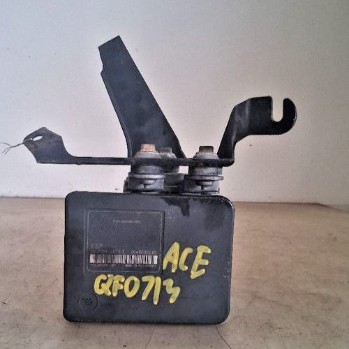 2005-2006 Honda CRV Abs Anti Lock Brake Pump Module Assembly AT