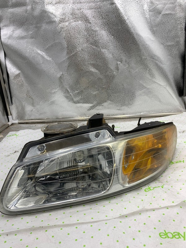 96 97 98 99 00 DODGE CARAVAN Headlamp Assembly Left driver side