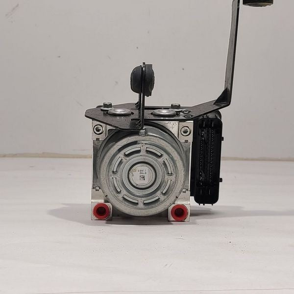 2016-2018 Ford Focus ABS Anti-Lock Brake Pump Module Assembly