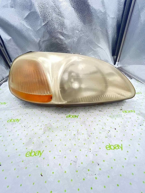 96 97 98 HONDA CIVIC Headlamp Assembly Right passenger side