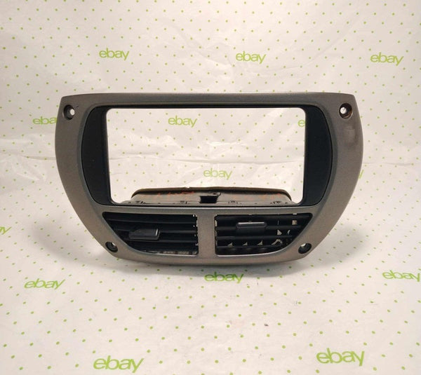 02 TOYOTA RAV-4 Radio Bezel Trim