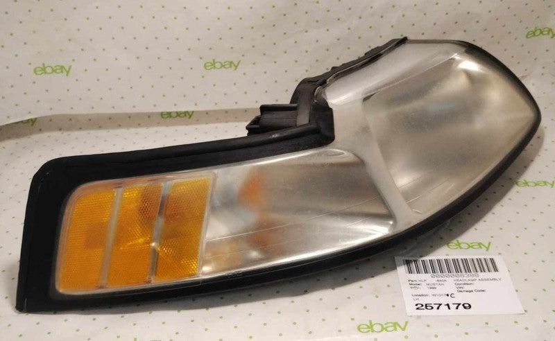 99 00 01 02 03 04 FORD MUSTANG Headlamp Assembly Left