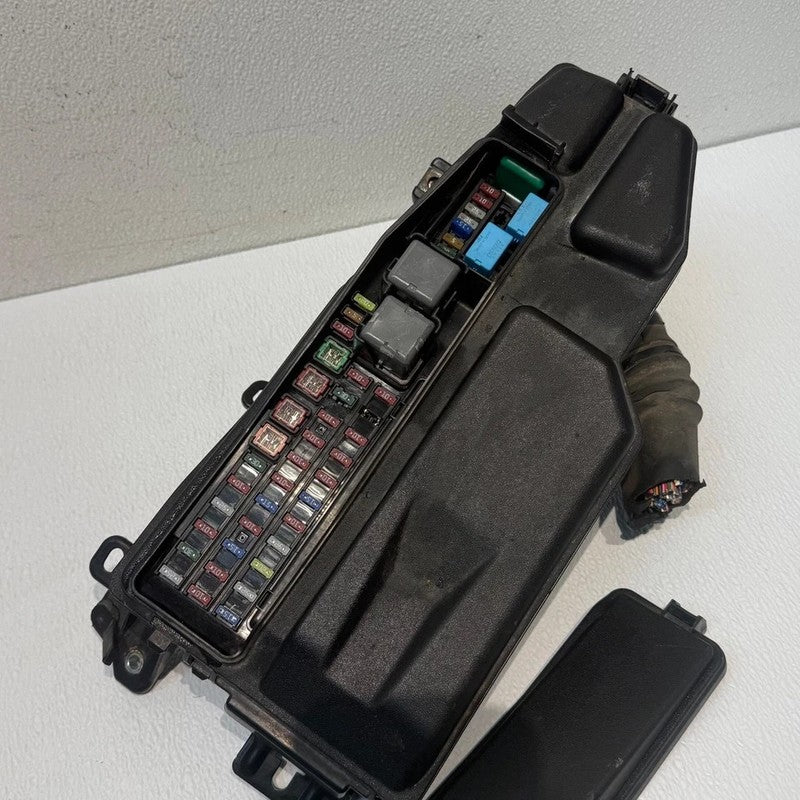 2007-2017 Lexus LS460 Engine Fuse Box OEM