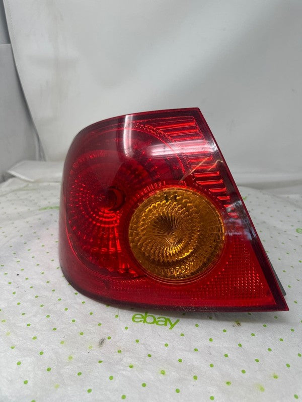 03 04 05 06 07 08 TOYOTA COROLLA Tail Light Assembly Left