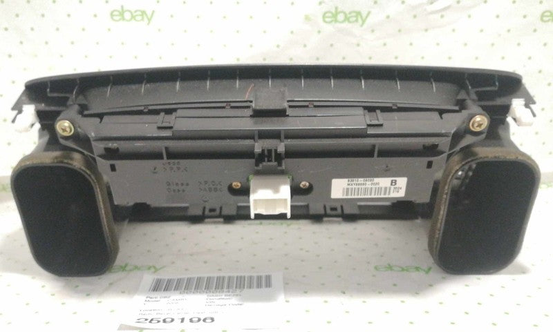 05 TOYOTA CAMRY Dash Bezelwith vents and Display Clock