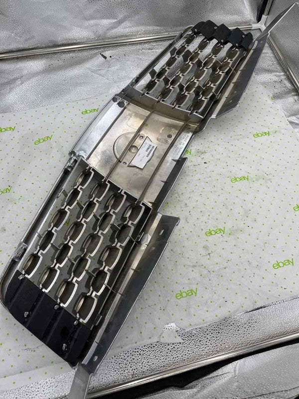 06 NISSAN MAXIMA Grille