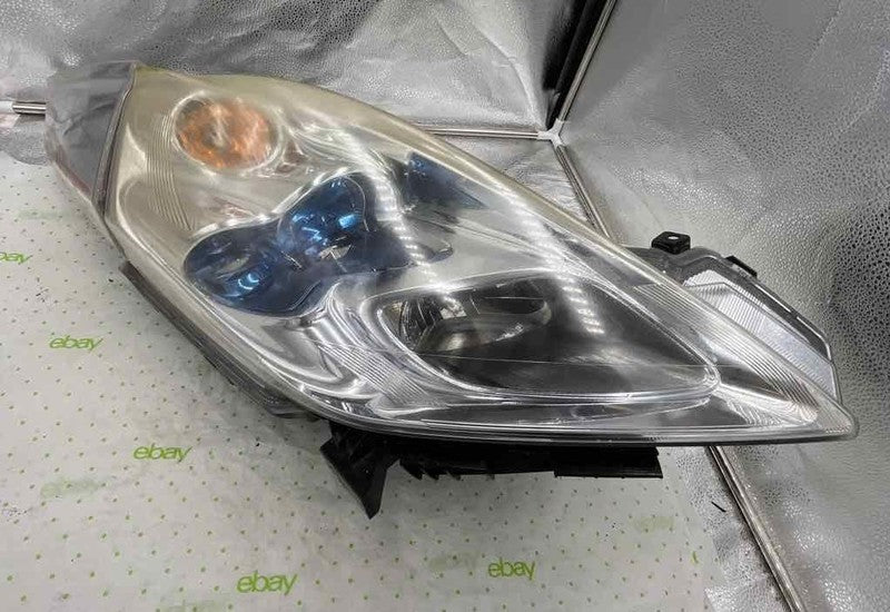 11 12 NISSAN LEAF Headlamp Assembly Right
