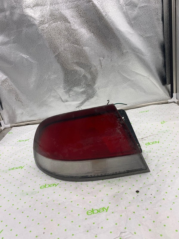 93 94 95 96 97 MAZDA 626 Tail Light Assembly Left driver side