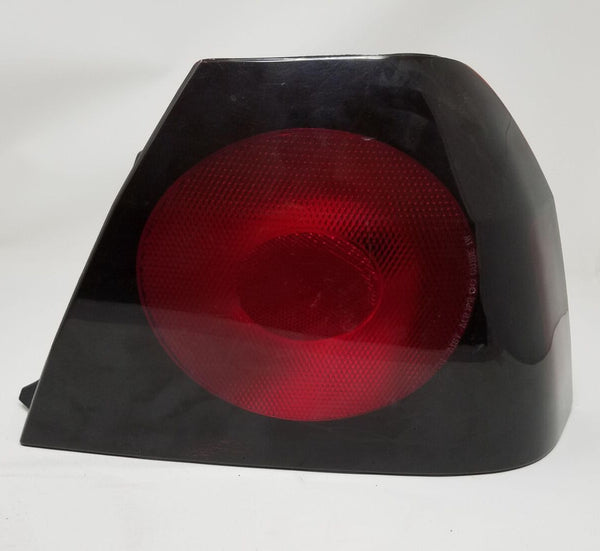04 05 CHEVY IMPALA Tail Light Assembly Left driver side