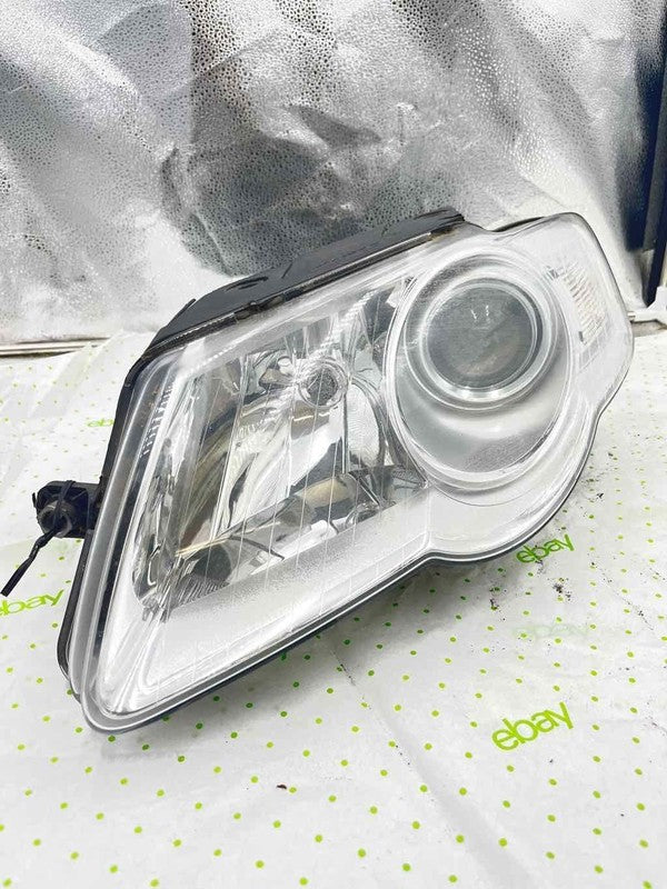 06 07 08 09 VW PASSAT Headlamp Assembly Left driver side