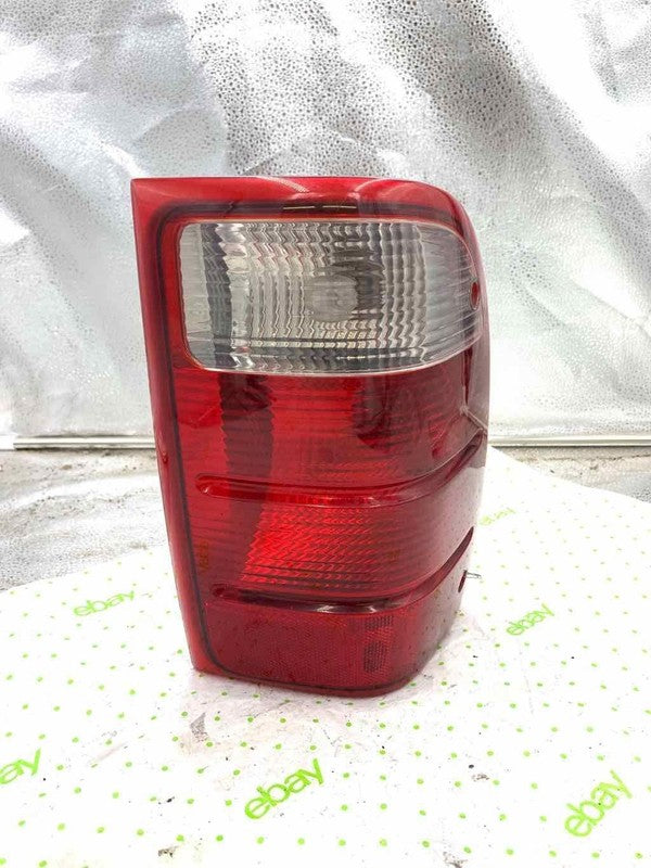 09 FORD RANGER Tail Light Assembly Right