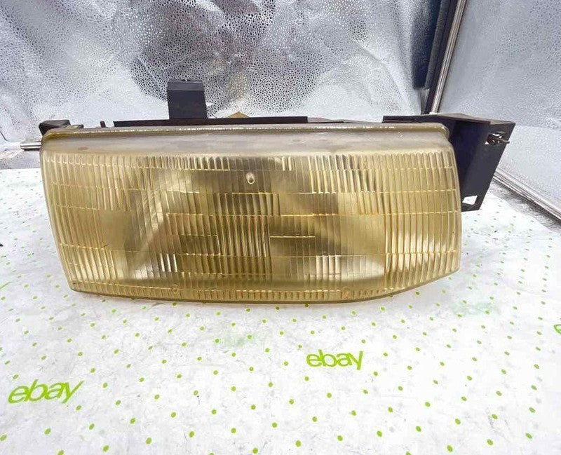 91 92 93 94 95 96 FORD ESCORT Headlamp Assembly Right