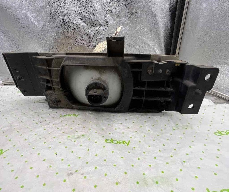 91 92 93 94 95 96 FORD ESCORT Headlamp Assembly Right