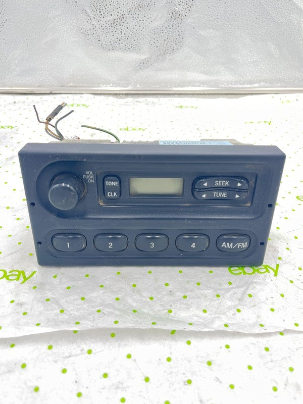 00 FORD PICKUP F150 Radio