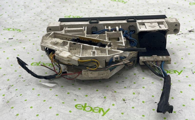 98 99 NISSAN SENTRA Heater A/c Control