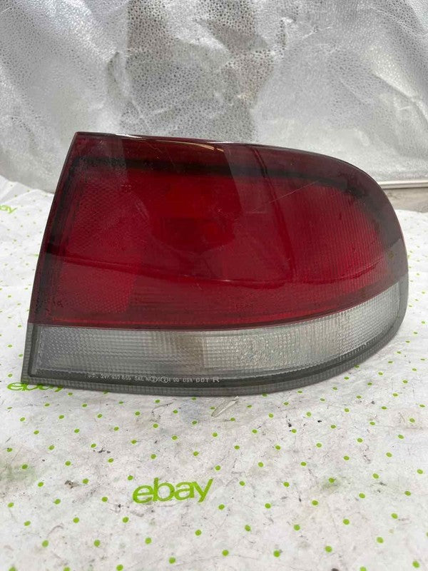 93 94 95 96 97 MAZDA 626 Tail Light Assembly Right passenger side