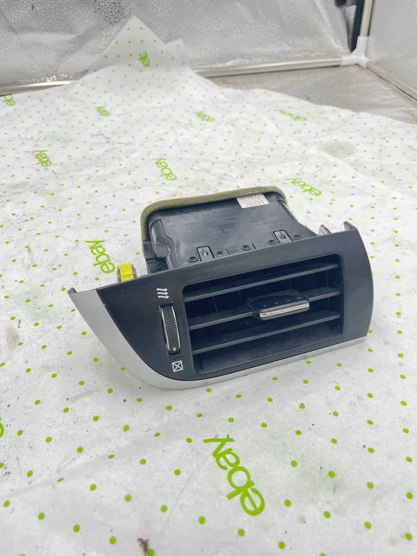 12 TOYOTA CAMRY Air Cond./heater Vents left driver side