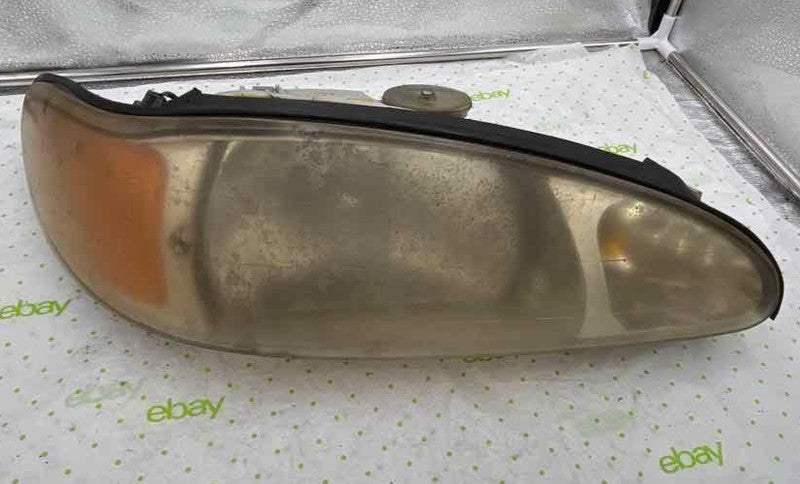95 96 97 FORD CONTOUR Headlamp Assembly Right