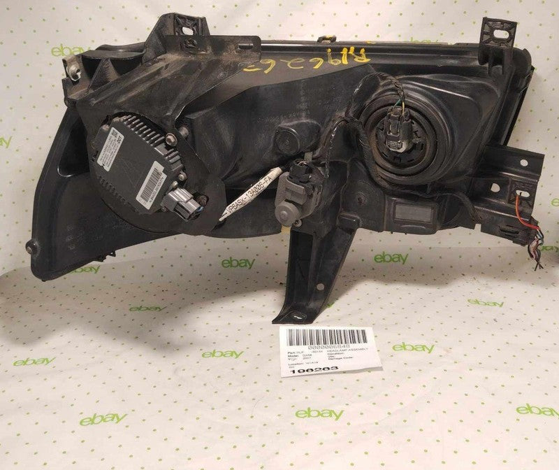 05 06 07 08 09 10 INFINITI QX56 Headlamp Assembly Right