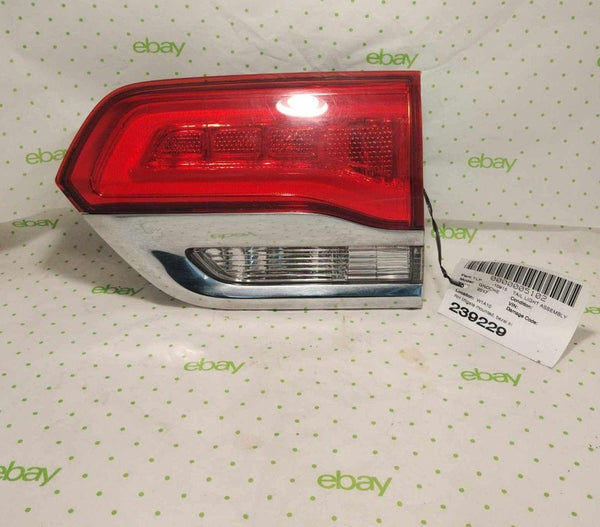 14 15 16 17 18 19 20 21 JEEP GRAND CHEROKEE Tail Light Assembly Right