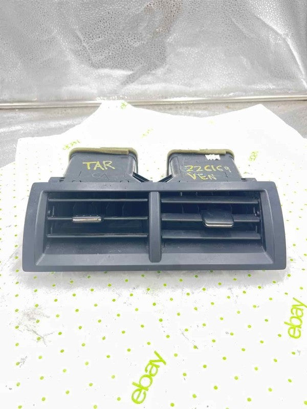 12 TOYOTA CAMRY Air Cond./heater Vents