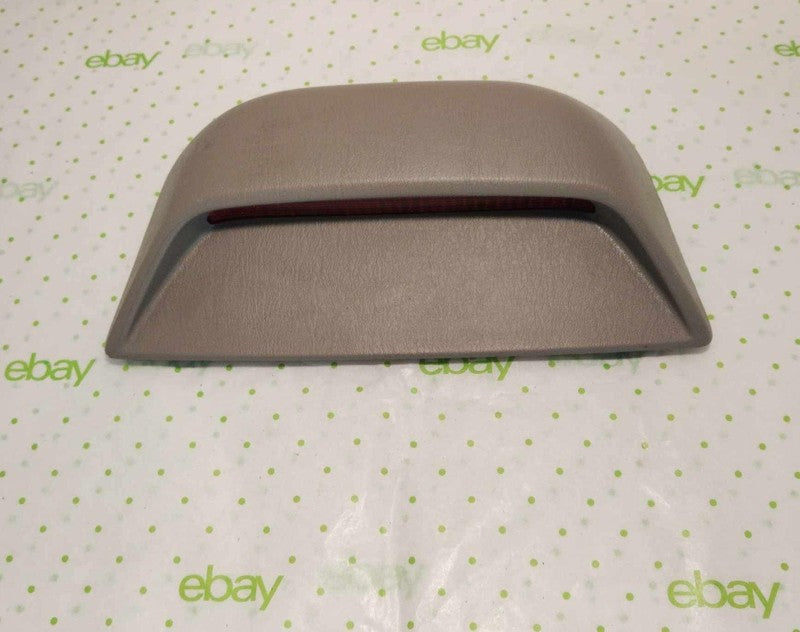 02 TOYOTA CAMRY 3rd Brake Light Avoidance Lamp