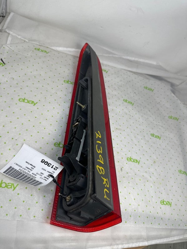 98 99 00 VOLVO 70 SERIES Tail Light Assembly Right