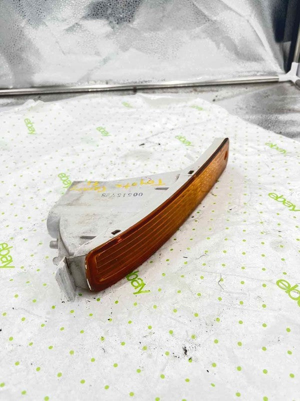 95 TOYOTA CAMRY Turn Signal Assembly right passenger side