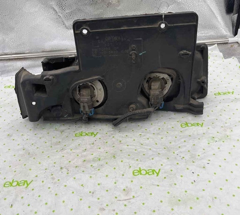 95 96 97 98 99 00 01 02 03 04 05 CHEVY ASTRO Headlamp Assembly Left