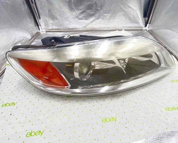 07 08 09 AUDI Q7 Headlight Assembly Right passenger side