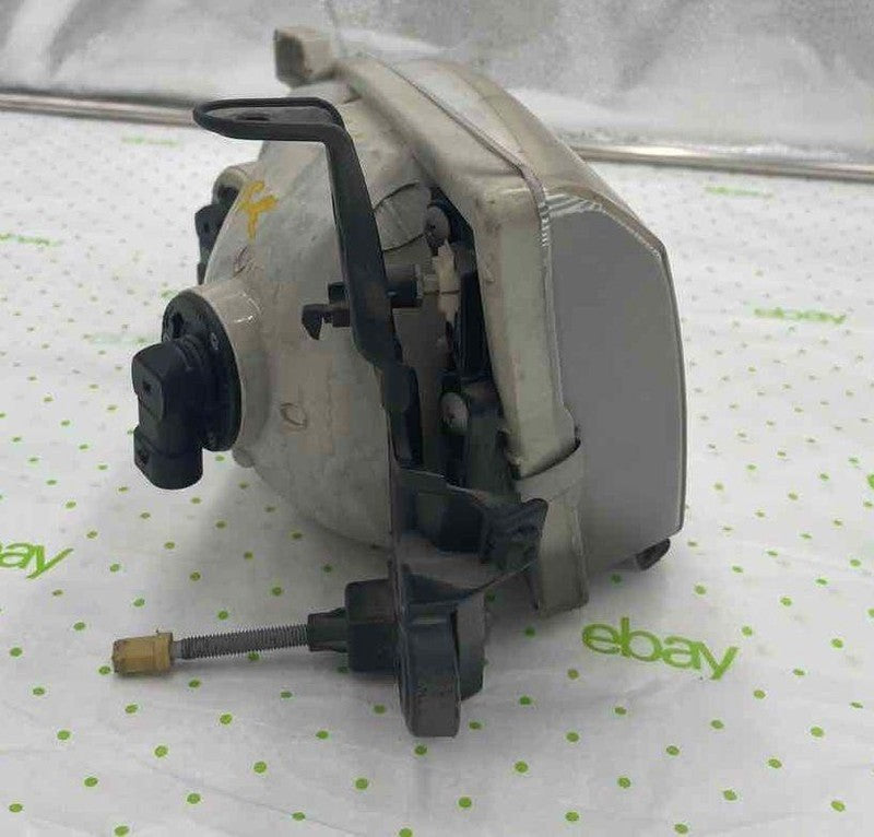 00 01 TOYOTA CAMRY Headlamp Assembly Right